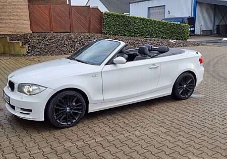 BMW 118i Cabrio, Sportsitze, Leder, Xenon,