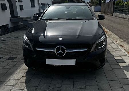 Mercedes-Benz CLA 180 Aut.*TEMPO*PDC*SHZ*KLIMA*