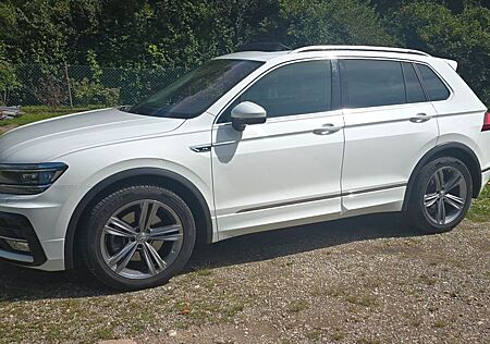 VW Tiguan Volkswagen 2.0 TDI SCR 140kW DSG 4MOTION Highlin...