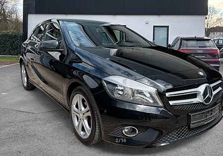 Mercedes-Benz A 180 BlueEff.*67900km*Design- & Austat. Urban