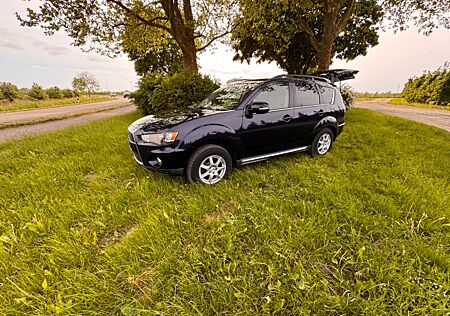 Mitsubishi Outlander 2.2 DI-D+ MIVEC Edition 2WD ClearT...