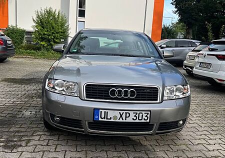 Audi A4 2.4 multitronic Avant -