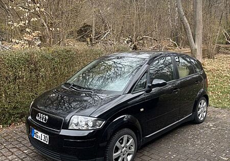 Audi A2 1.4TDI 75 PS Rentnerfahrzeug