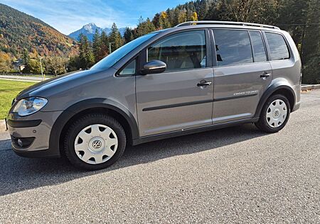 VW Touran Volkswagen Cross 1.4 TSI 103kW DSG, 7 Sitze