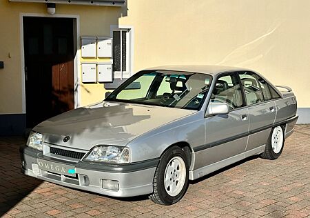 Opel Omega A 3000 24V