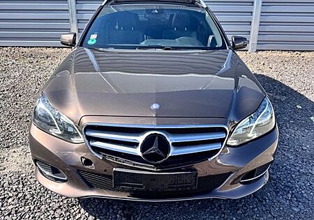 Mercedes-Benz E 200 E -Klasse T-Modell BlueTec