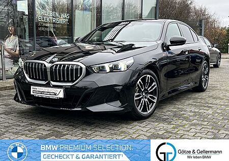 BMW 520i M Sport Standheizung Driv.AssistantProf AHK