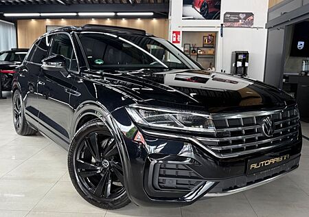 VW Touareg Volkswagen 3.0 TDI R-Line 4M*STHZG*PANO*LUFT*AHK*