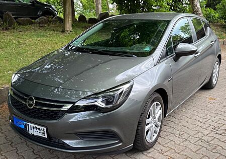 Opel Astra 1.6 CDTI Business 100kW Automatik Business