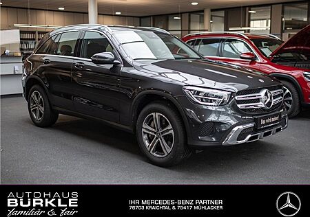 Mercedes-Benz GLC 300 GLC 300e 4M,LED,18",Kamera,Navigation,Ambiente