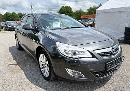 Opel Astra 1.4*KLIMAAUTOMATIK*SHZ*