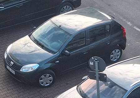 Dacia Sandero 1.4 läuft super, top, gepflegt
