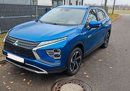 Mitsubishi Eclipse Cross 2.4 PLUG-IN HYBRID 4WD Basis Basis