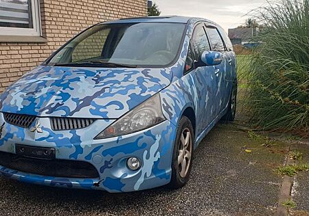 Mitsubishi Grandis Camper LPG 4 Sitzer (1 Schlafplatz)