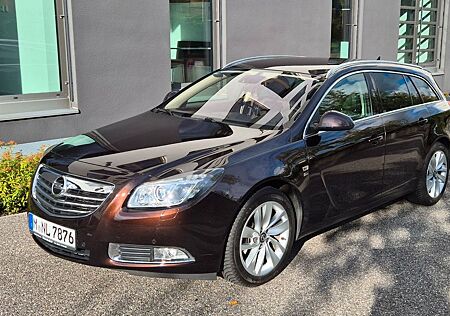 Opel Insignia 1.4T Top *wenig KM* neue KD und Reifen