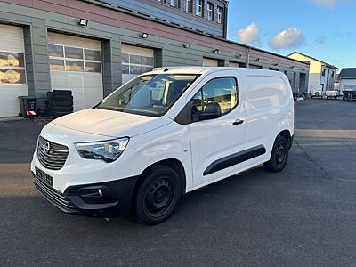 Opel 1.5 Diesel   Klima 1 HAND  Service / TÜV  NEU