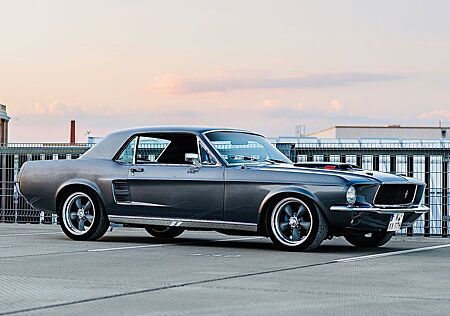 Ford Mustang V8