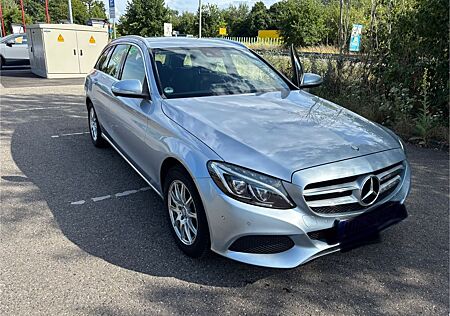 Mercedes-Benz C 220 CDI 4MATIC T AVANTGARDE Autom. AVANTGARDE
