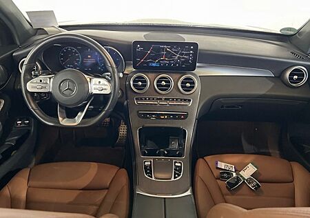 Mercedes-Benz GLC 400 * AMG*LEDER*NAVI*PANORAMA*AHK*STANDHEIZ*