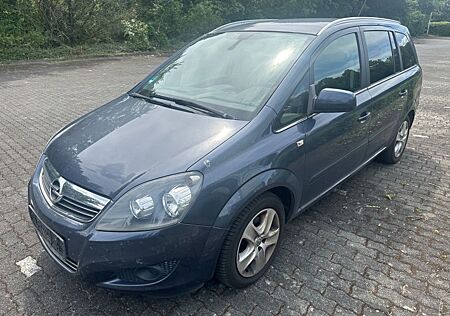 Opel Zafira B Design Edition