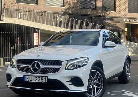 Mercedes-Benz GLC 220 d 4MATIC AMG Line Coupé Autom. AMG Line