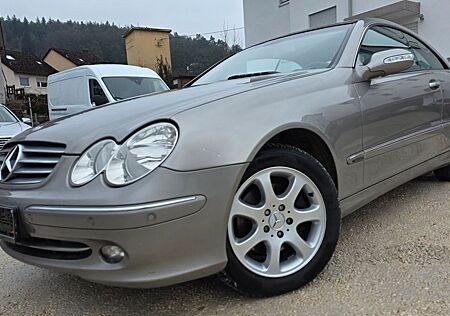 Mercedes-Benz CLK 240 +TÜV+1HAND+GARANTIE+NAVI+LEDER+SCHIEBED.