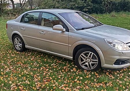 Opel Vectra 2.2 DIRECT