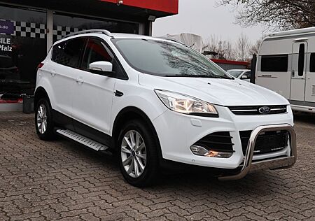 Ford Kuga Titan. 1.5/Navi/Kamera/Allrad/Automatik