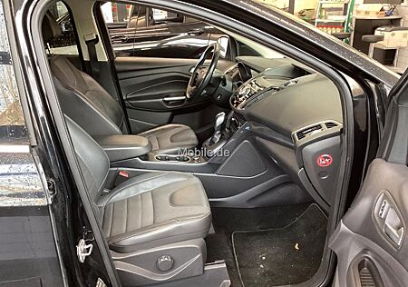 Ford Kuga 2,0 TDCi 4x4 120kW Individual + 2. HAND