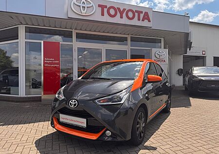 Toyota Aygo (X) Aygo (X) 1,0-l-VVT-i x-JBL