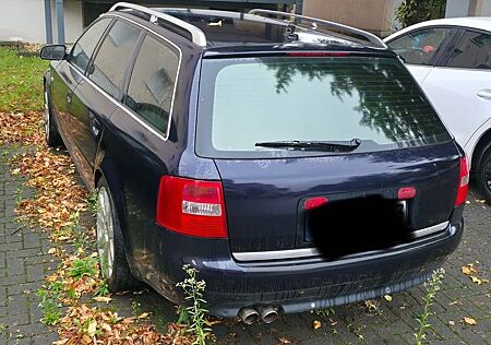 Audi A6 2.4 Avant -