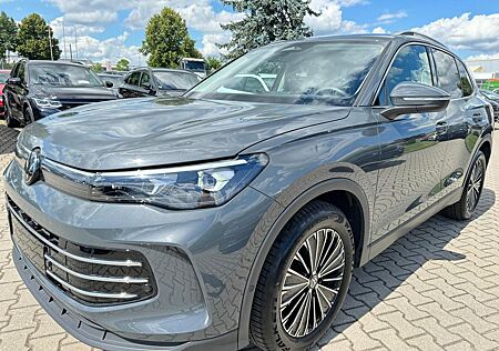 VW Tiguan Volkswagen 1.5 eTSI Elegance AHK 360° Navi Alu 18´