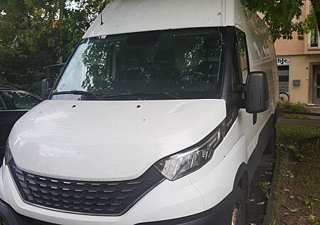 IVECO Daily 35 S 14A8 D