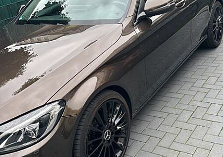 Mercedes-Benz C 250 top zustand!