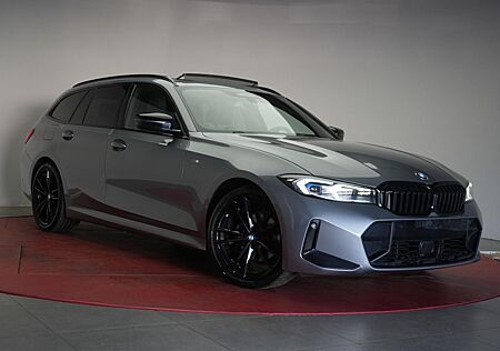 BMW 320 d Touring xDrive M Sport ACC/Kamera/Wide/Pan