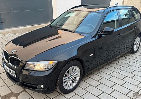 BMW 318i Touring