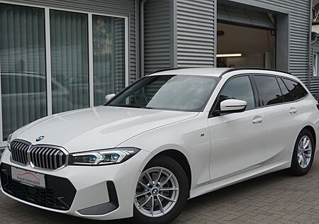 BMW 320i Touring M Sport LiCockpPr ParkAs DriAs ACC