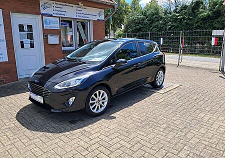 Ford Fiesta Titanium 1,0L TÜV 06/2027