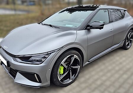Kia EV6 GT AWD AHK Pano 8fach bereift Vollausstg.