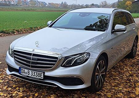 Mercedes-Benz E 300 de T Autom. -