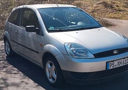 Ford Fiesta 1.3 44 kW Ambiente Ambiente
