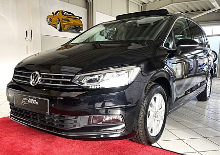 VW Touran Volkswagen 2.0 TDI Highline LED KAM AHK SHZ PANO