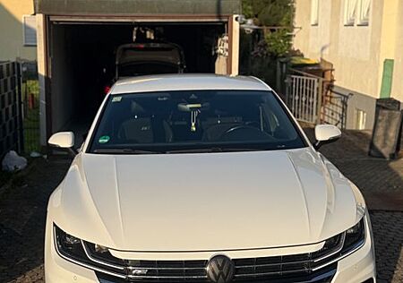 VW Arteon Volkswagen 2.0 TSI OPF DSG R-Line R-Line