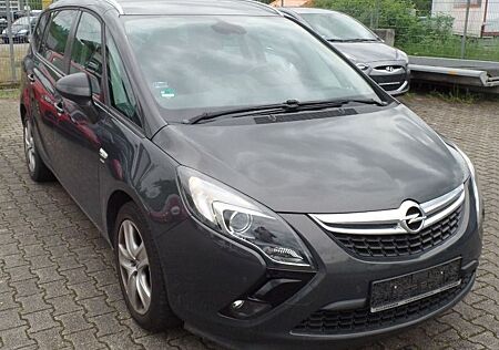 Opel Zafira C Tourer Drive