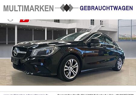 Mercedes-Benz CLA 180 Urban BiXenon/SHZ/PDCv+h/Berganfahrass