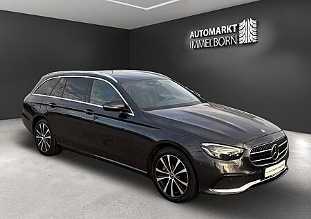 Mercedes-Benz E 300 de Allrad Sdach*Distro*Kamera*VollLeder*LE