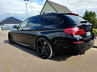 BMW 530d Touring LCI M Paket