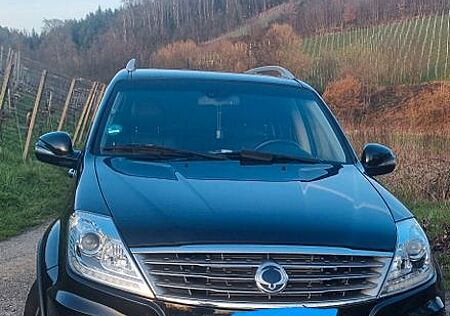 SsangYong Rexton 2.2 Diesel e-XDi 220 Sapphire 4WD AT ...