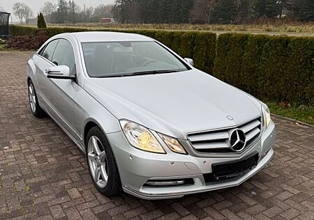 Mercedes-Benz E 250 Coupé BlueEFFICIENCY AVANTGARDE ...
