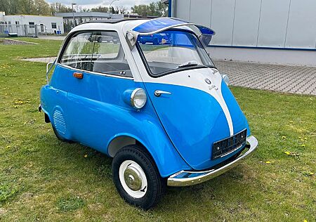 BMW Isetta 300 4 Rad